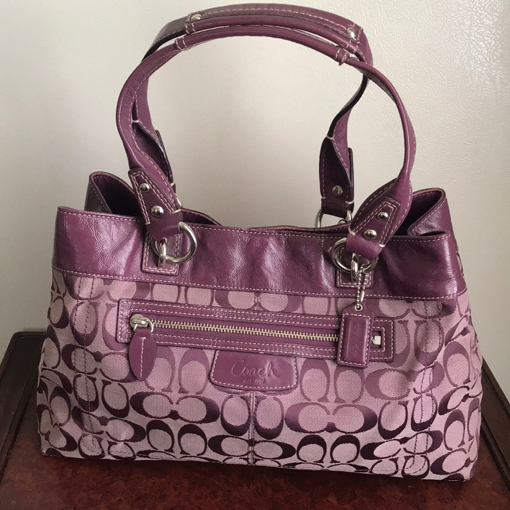 COACH Penelope Signature Shopper Bag